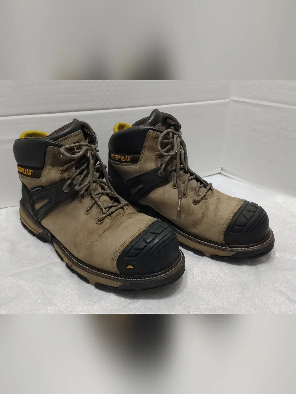 Caterpillar Excavator Superlite, Men # 11.5 US Composite Toe, Waterproof